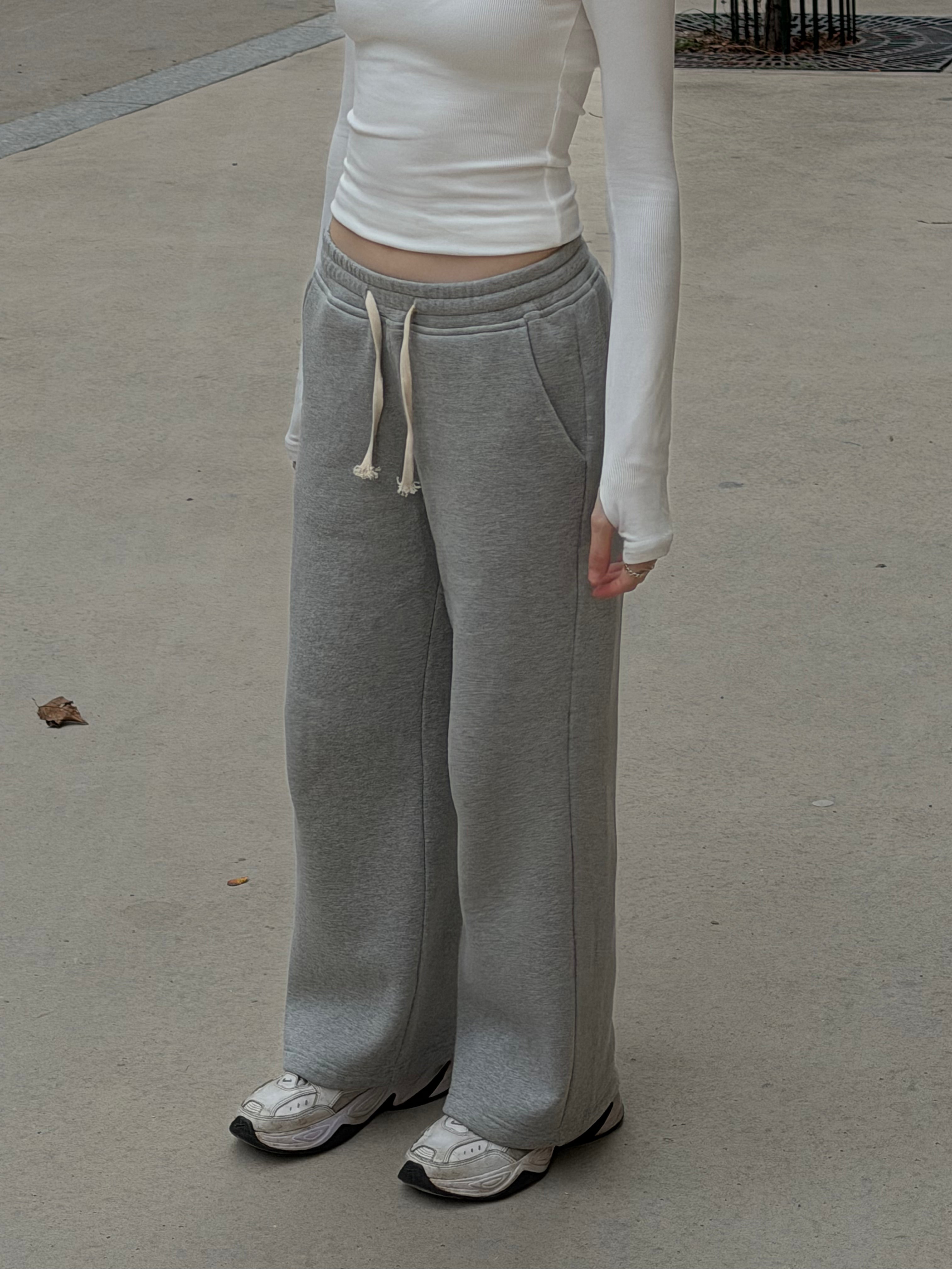 Short Grey Wide Leg Joggers with Cream Drawstring
